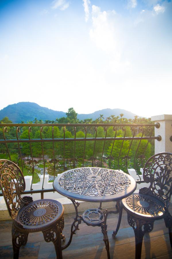 山閱聖堡羅莊園 Bed and Breakfast Yuchi Εξωτερικό φωτογραφία